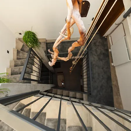 Hucho House Hotel And Apartments Kranj