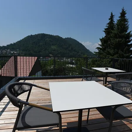 Apartment Hucho House Hotel And Apartments