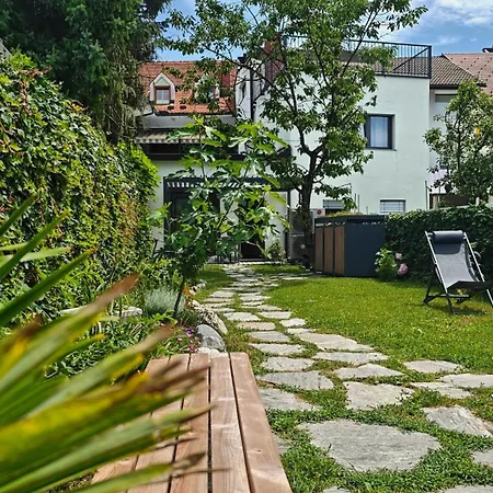 Hucho House Hotel And Apartments * Kranj
