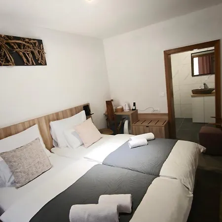 Appartamento Hucho House And *