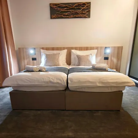Appartamento Hucho House And